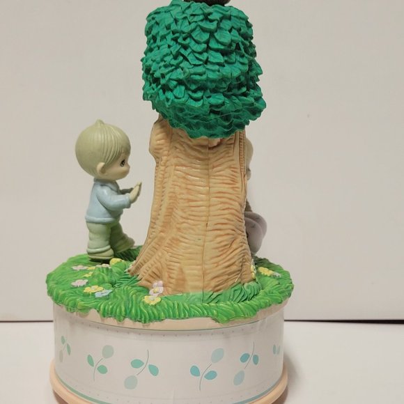 Precious Moments Animated Music Box - Picture 4 of 4